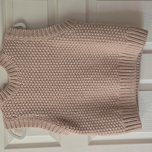 H & m honeycomb sleeveless sweater - Picture 1 of 1